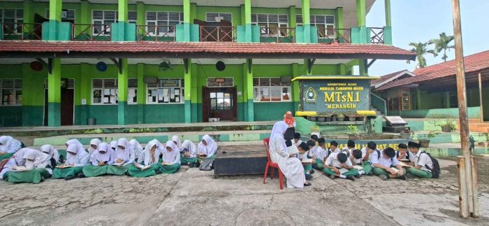 SARI TEAJUZ: Hari Keenam Petugas Kelas IXF