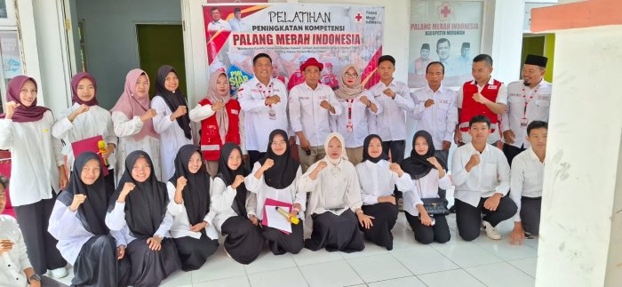 Pembina PMR Ikuti Pelatihan Peningkatan Kompetensi PMI Kabupaten Merangin