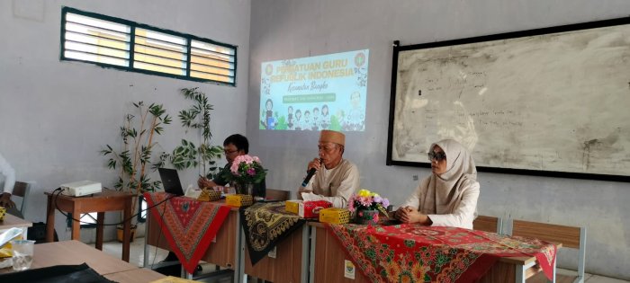 Tiga Guru Masuk dalam Kepengurusan PGRI Kecamatan Bangko Periode 2025-2030