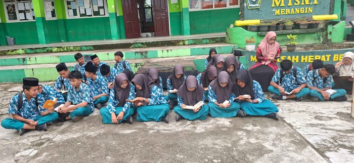 SARI TEAJUZ: Hari Keempat Petugas Kelas IXD