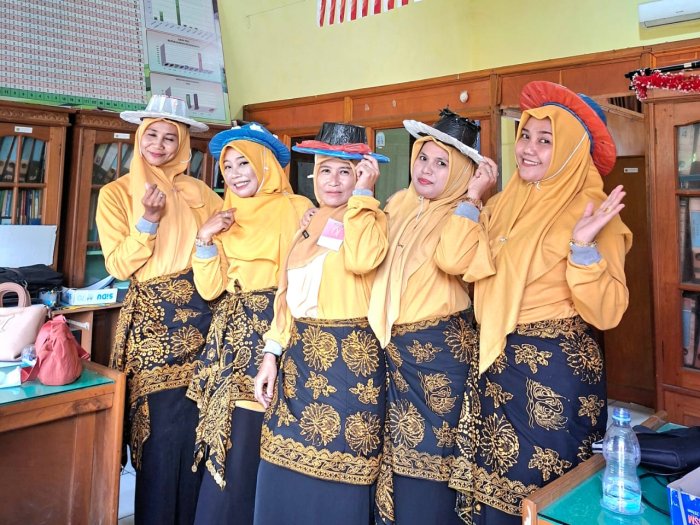 Raih Juara II Putri dan Juara III Putra Lomba Karaoke Estafet Guru dan Tendik dalam HAB Ke-80 Kemenag RI