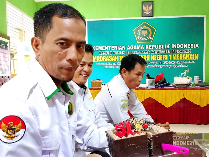 Doa Terbaik dalam Ulang Tahun Setengah Abad Lebih Satu Tahun Kepala Madrasah